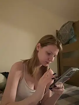 MaryHiggins online show from March 15, 6:54 pm