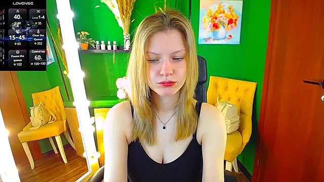 MaryHiggins online show from March 19, 7:40 am