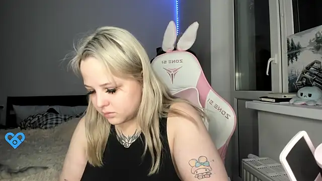 B Ratz online show from November 2, 7:05 pm