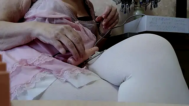 Anabelldestiny online show from March 11, 11:01 am