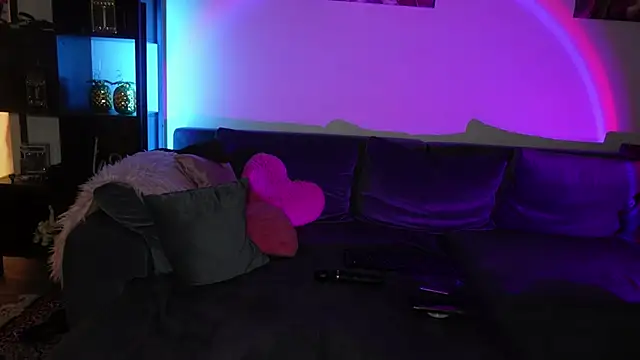 LexiCoco online show from February 1, 5:16 pm