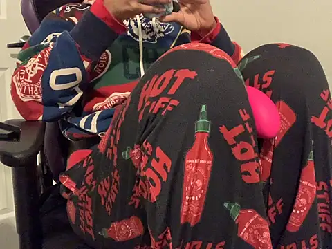 RylHoneyy online show from December 11, 2:30 am