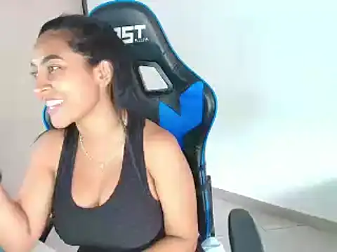 sophiax-x online show from January 27, 5:04 pm