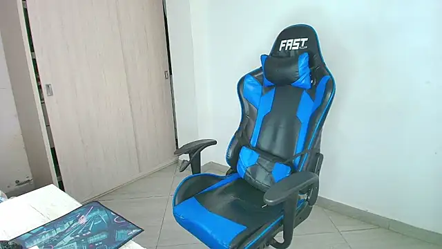 sophiax-x online show from January 30, 8:53 pm