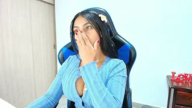 sophiax-x online show from October 10, 7:46 pm