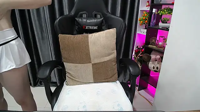 Yuki-yio online show from September 25, 1:20 am