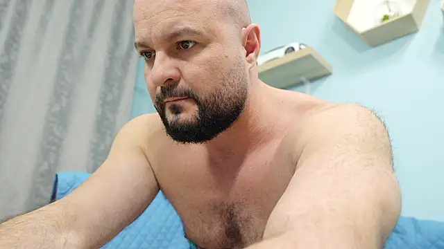 Muscle Bear online show from February 23, 2:25 pm