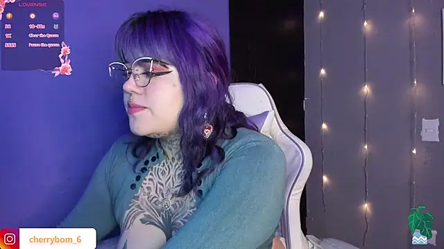 cherrybom  online show from March 19, 4:47 am