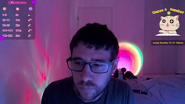 Thomas Mrd online show from December 15, 9:03 am