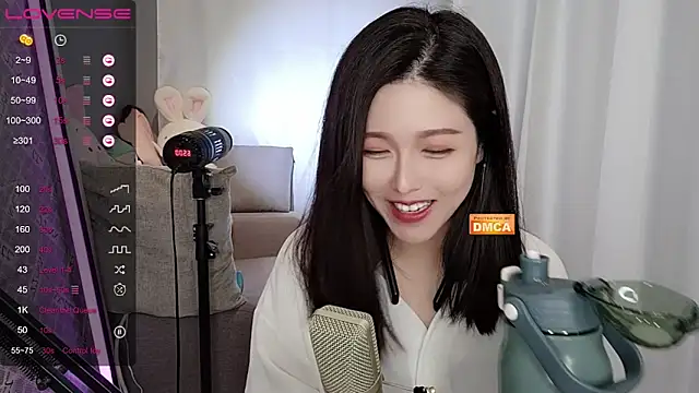 tw lala online show from December 12, 4:10 pm