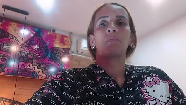 Amber Moore online show from March 8, 2:23 am