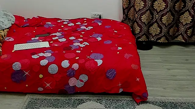 Snapshot of sexxymuscles4u chatting on January 23, 11:15 am sexxymuscles4u online show from January 23, 11:15 am