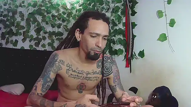 caribbeanlover1 online show from March 8, 11:37 am