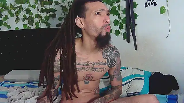 caribbeanlover1 online show from October 17, 12:52 pm