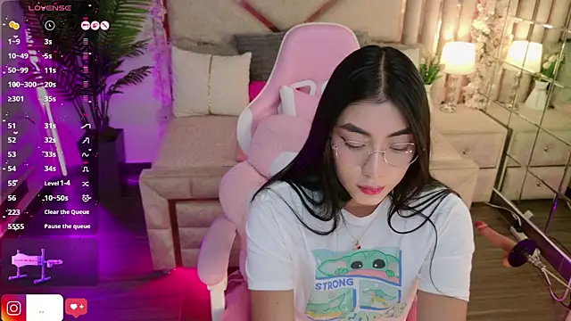 shanon- online show from September 18, 9:06 pm