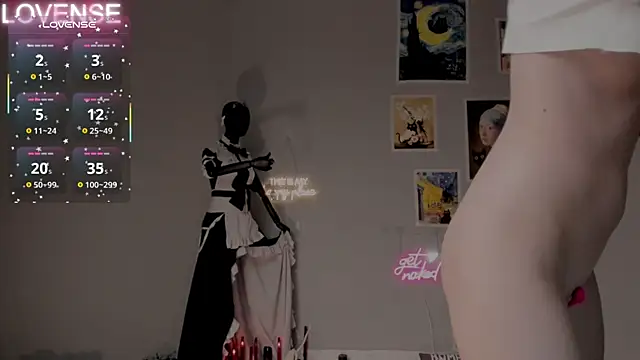 Careful i bite online show from October 9, 6:44 am