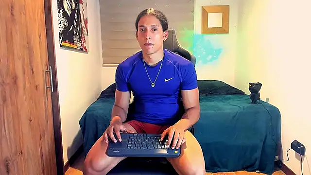 Liam V online show from January 24, 3:00 am