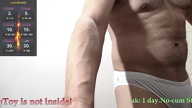 Snapshot of hxmisterh chatting on March 23, 4:05 am hxmisterh online show from March 23, 4:05 am