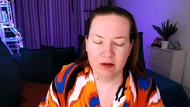 GoddessLara online show from January 7, 11:35 pm