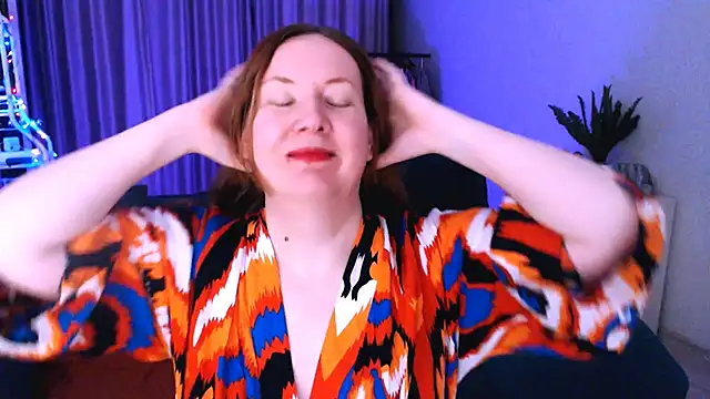 GoddessLara online show from January 17, 1:15 am