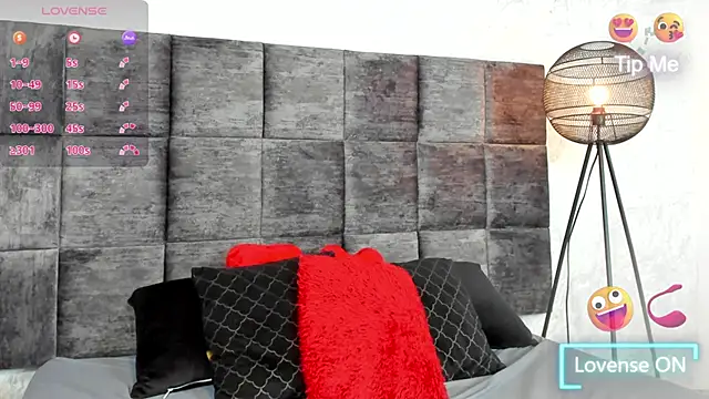 SusanRodriguez  online show from February 25, 8:41 pm