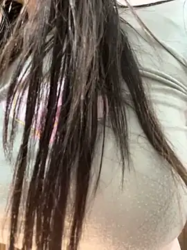 Emmily 19 online show from December 5, 1:58 am