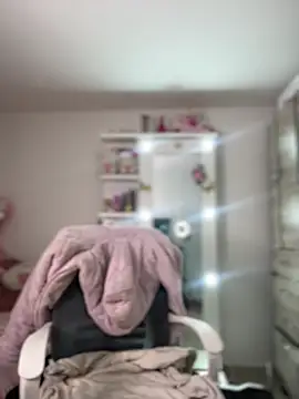 Emmily 19 online show from February 25, 11:33 pm