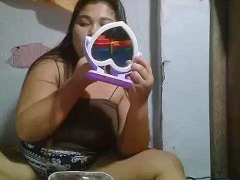 Creamsweetpussy28 online show from February 22, 9:37 pm