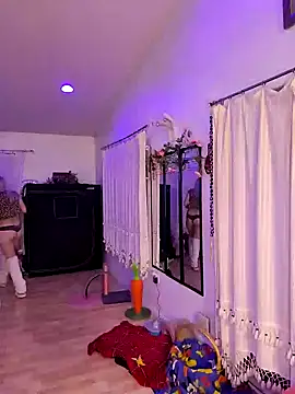 ScarletCallings420 online show from January 8, 8:38 am