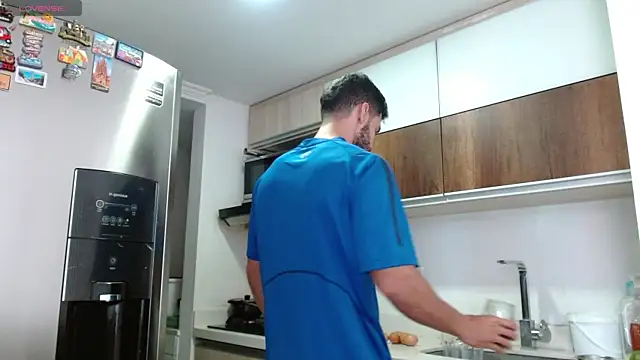 Noah jhonsonn online show from March 1, 12:45 pm