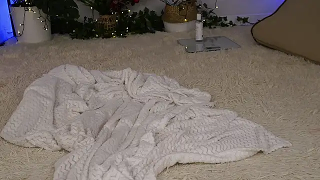 ScarletBlaze online show from February 3, 12:15 am