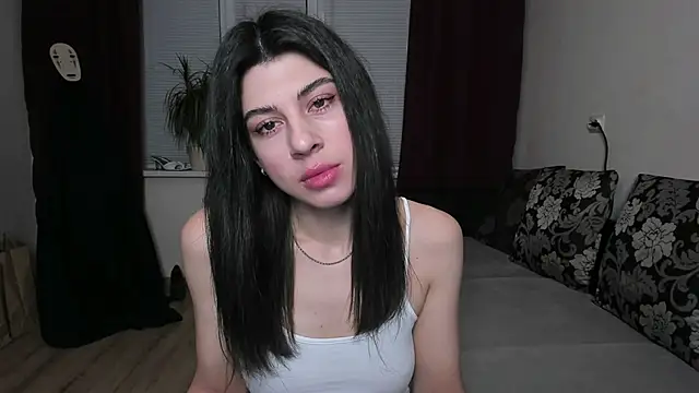 Snapshot of MolagAnna chatting on December 21, 6:02 pm MolagAnna online show from December 21, 6:02 pm