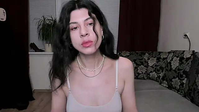 Snapshot of MolagAnna chatting on February 8, 9:57 pm MolagAnna online show from February 8, 9:57 pm