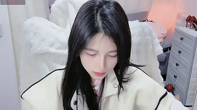 tiramesusu online show from February 8, 2:05 pm