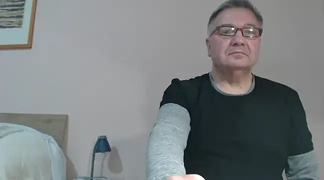 YOU6me online show from January 26, 5:44 pm