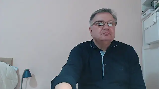 YOU6me online show from March 3, 5:50 pm