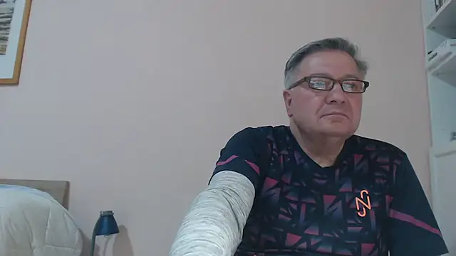 YOU6me online show from March 13, 5:18 pm