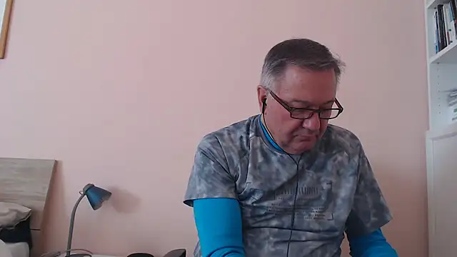 YOU6me online show from October 2, 7:48 am