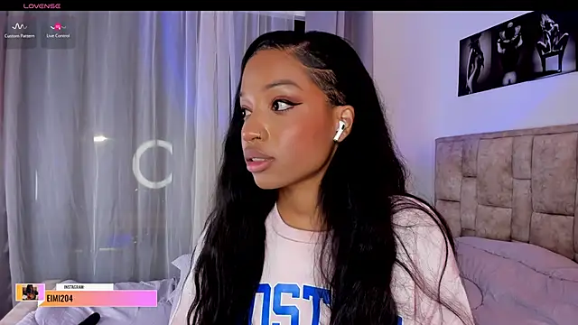 Snapshot of eimi_space chatting on January 5, 7:17 am eimi space online show from January 5, 7:17 am