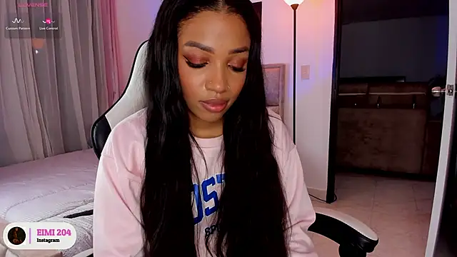 Snapshot of eimi_space chatting on January 25, 3:19 am eimi space online show from January 25, 3:19 am