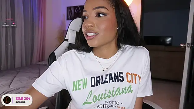 Snapshot of eimi_space chatting on February 24, 1:02 am eimi space online show from February 24, 1:02 am