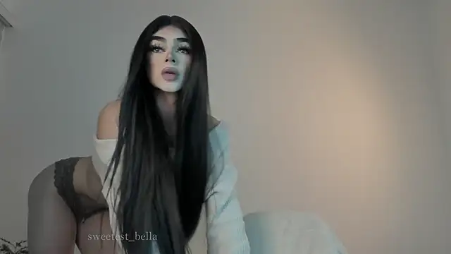 sweetest bella online show from March 13, 1:10 am