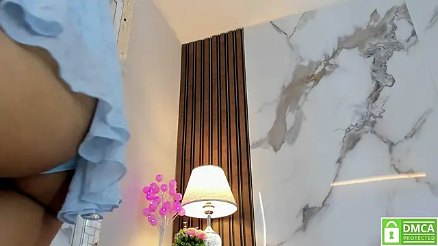 hannahill69 online show from February 4, 4:26 am