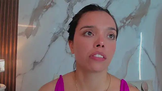 hannahill69 online show from March 10, 10:48 am