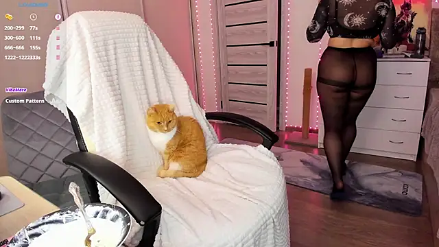 Ophelia mm online show from September 19, 7:32 am