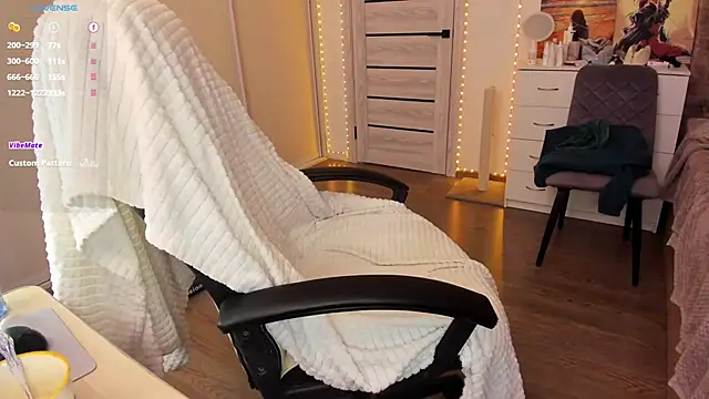 Ophelia mm online show from October 15, 6:24 am