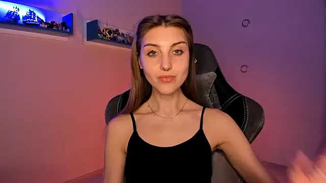 CassiaBlade1 online show from February 4, 7:22 pm