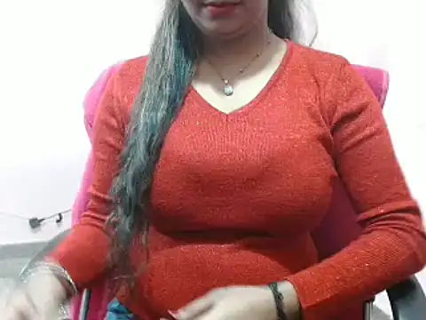 LovingPihu online show from February 3, 5:40 am