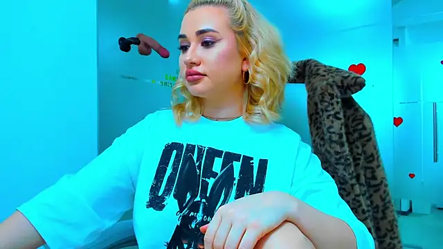 sassy madeline online show from December 14, 4:09 pm