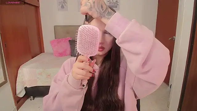 Miley Baker online show from October 27, 4:22 pm